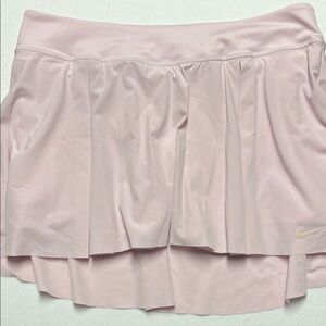 NWOT Nike Dri-FIT Light Pink pleated skirt shorts